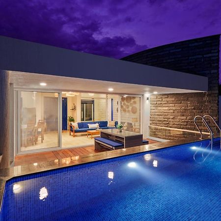 Saffronstays Kaia Waters By Kosha Villas, Pawna - Greek Style Villa With Panoramic View Of Pawna Lake Kolvan 외부 사진